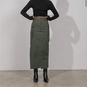 ❗️SOLD❗️ Local European Cargo Skirt - Olive